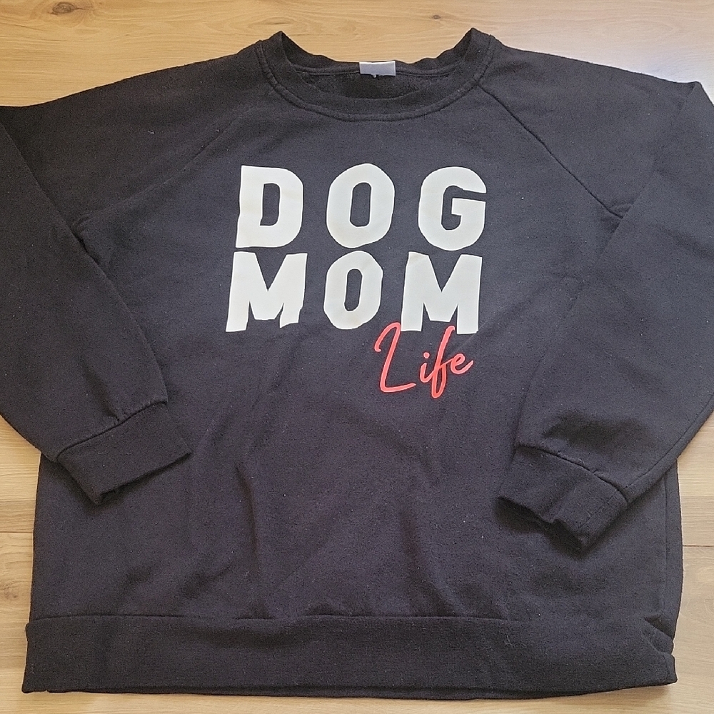 Freeze Womens Size M Black 'Dog Mom Life' Sweatshirt